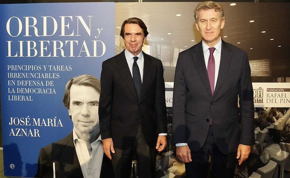 Feijóo con Aznar en una imagen de archivo. Foto Flickr PP
