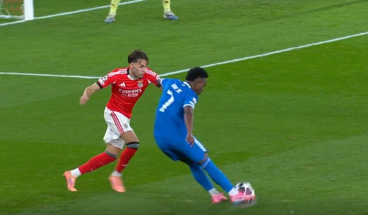 Vinicius Benfica Racismo