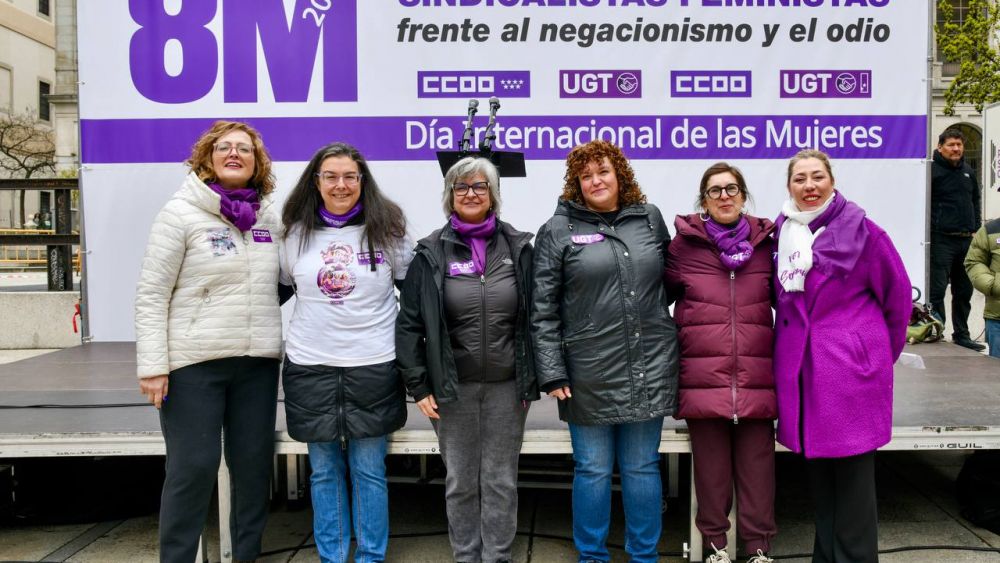 UGT y CCOO asisten al acto sindical por el Día de las Mujeres convocada por la Comisión 8M en Madrid. Foto Agustín Millán UGT y CCOO asisten al acto sindical por el Día de las Mujeres convocada por la Comisión 8M en Madrid. Foto Agustín Millán