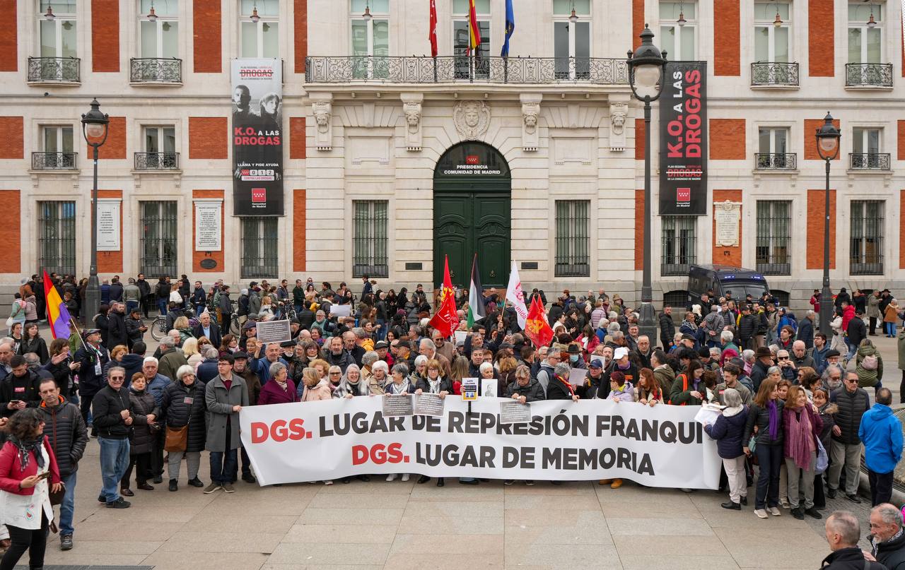 Movilización de colectivos memorialistas, asociaciones de víctimas, UGT Madrid y CCOO de Madrid, y organizaciones sociales, este sábado para que se cumpla la ley “de una vez”, foto Agustín Millán