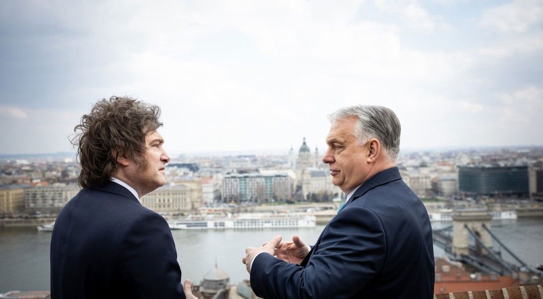 Viktor Orban y Milei ultraderecha