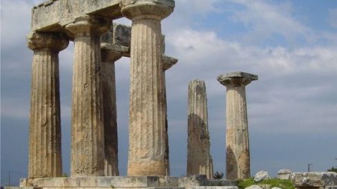 Templo de Apolo en Corinto.