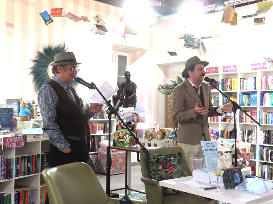 No somos políticos, somos poetas