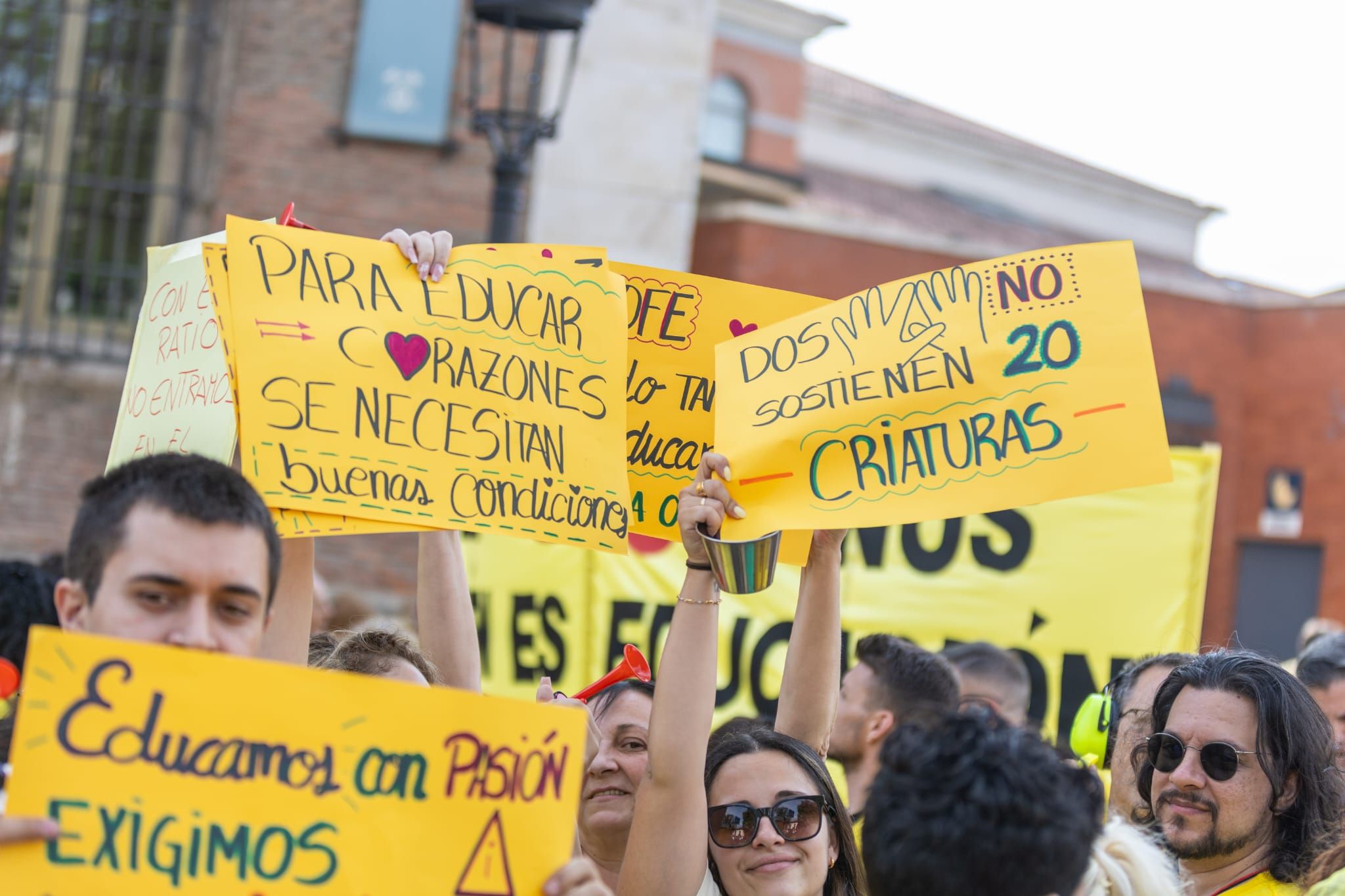 privatizacion alcala escuelas denuncian