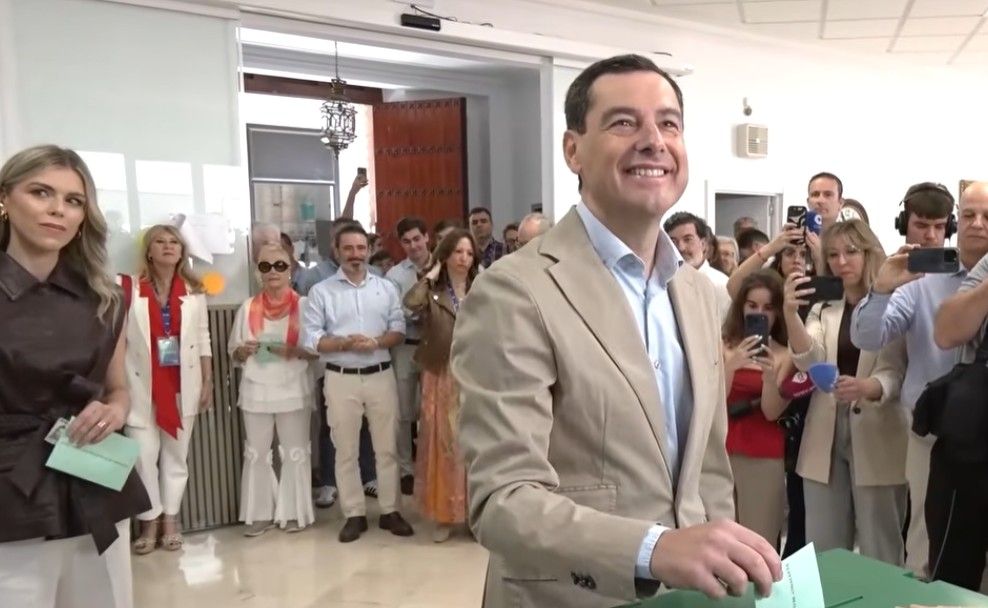 Moreno Bonilla vota paradoja