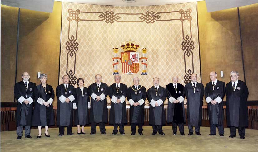 Una imagen de los integrantes del Constitucional, que hoy da la razón a Vox.