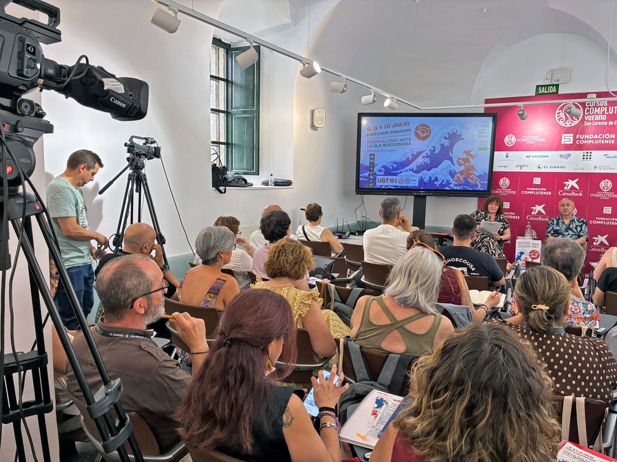 UGT Madrid ha inaugurado hoy en la Universidad Complutense de Madrid, en San Lorenzo de El Escorial, su curso de verano “Derechos Humanos y sindicalismo ante la ola reaccionaria” UGT Madrid ha inaugurado hoy en la Universidad Complutense de Madrid, en San Lorenzo de El Escorial, su curso de verano “Derechos Humanos y sindicalismo ante la ola reaccionaria”