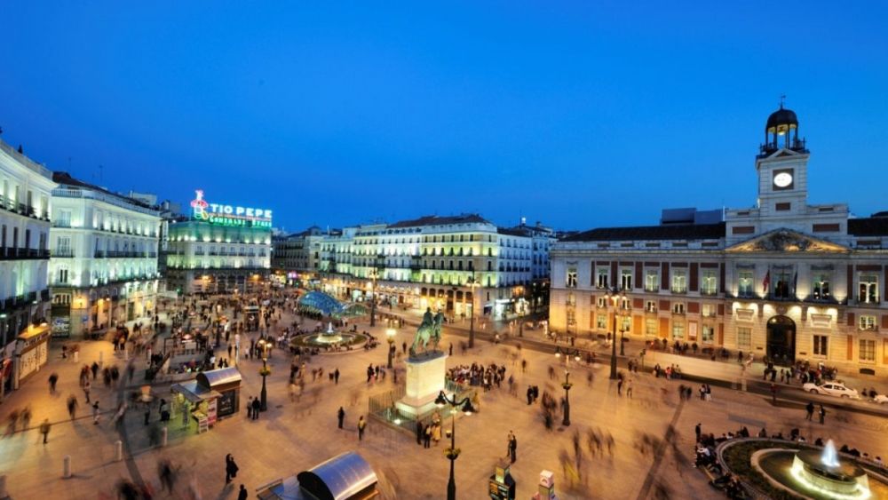 El granito gallego cubre toda la Puerta del Sol de Madrid 