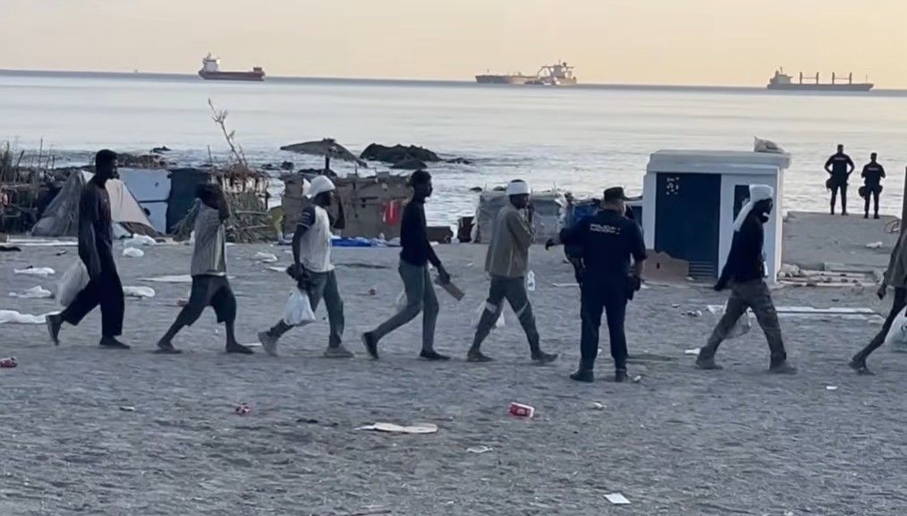 Ceuta migrantes playa