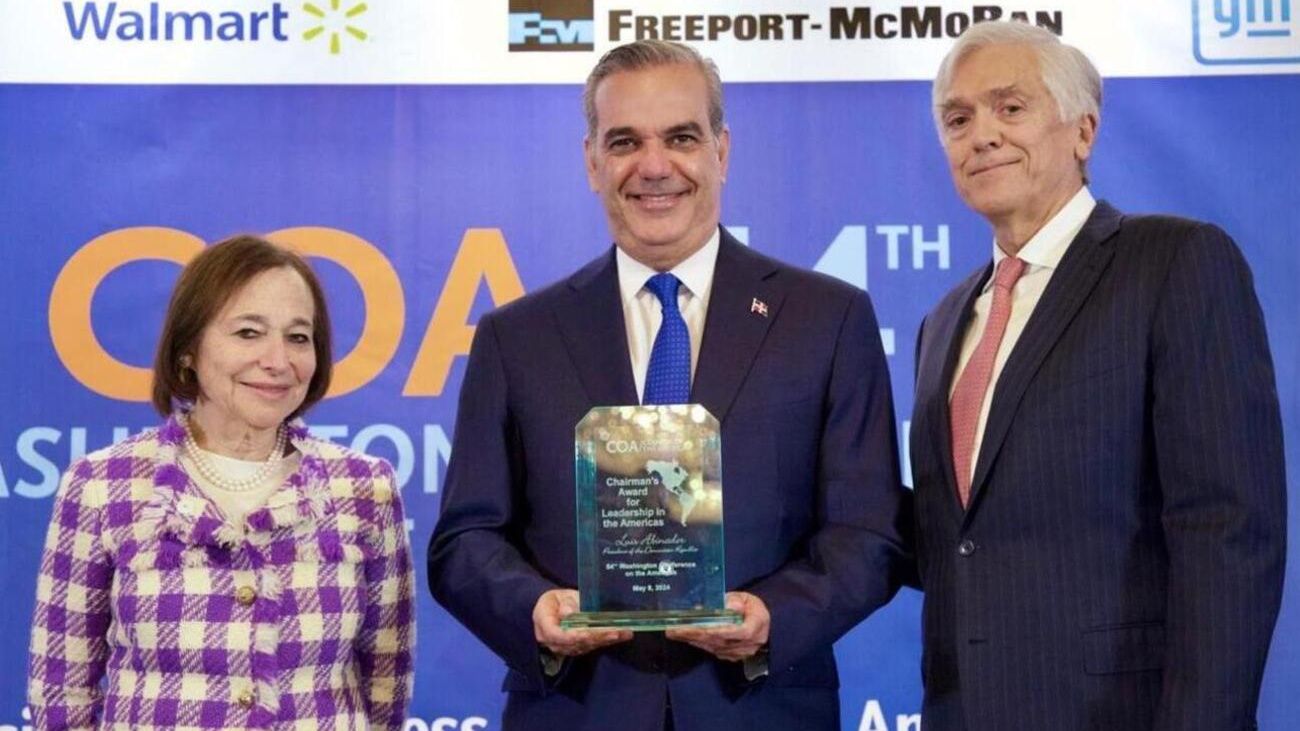 Luis Abinader Premio NYC