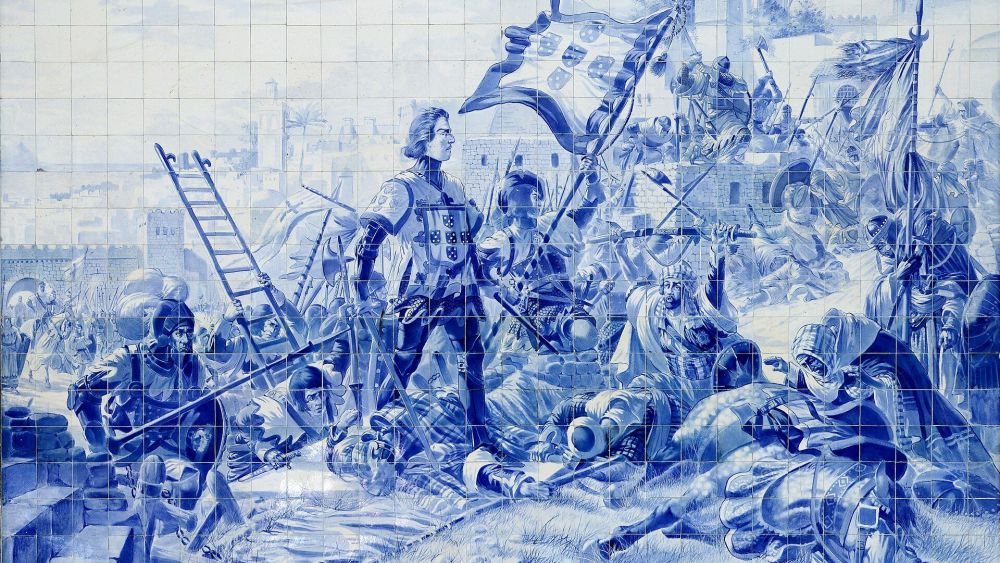 Azulejos vidriados de Jorge Colaço, que representa al príncipe Enrique el Navegante, en la conquista de Septa.