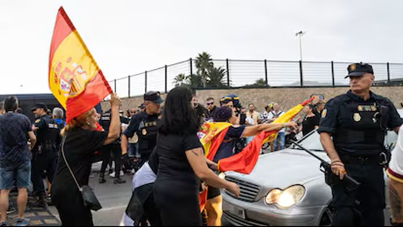 Nuestra condena tajante al ataque fascista en Ceuta