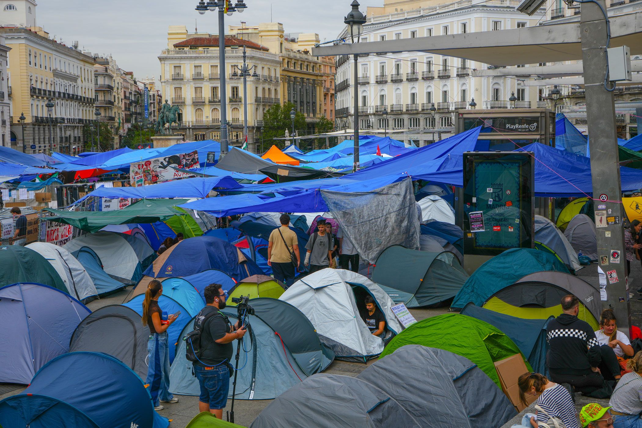 Acampada en la Puerta del Sol el 30 de septiembre 2026, foto Agustín Millán