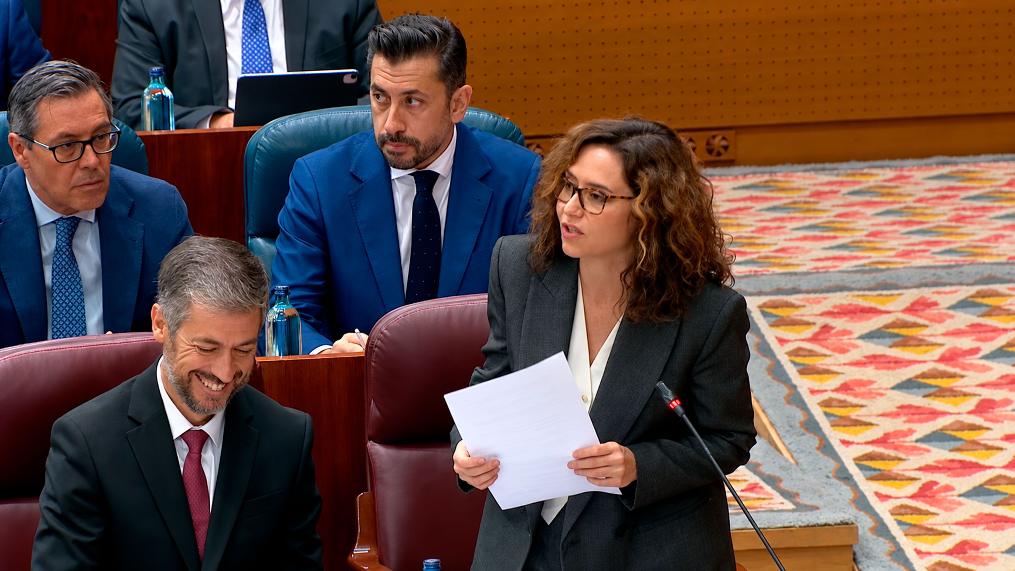 Ayuso convierte la crisis de la vivienda en «comunismo o libertad», para los fondos buitre
