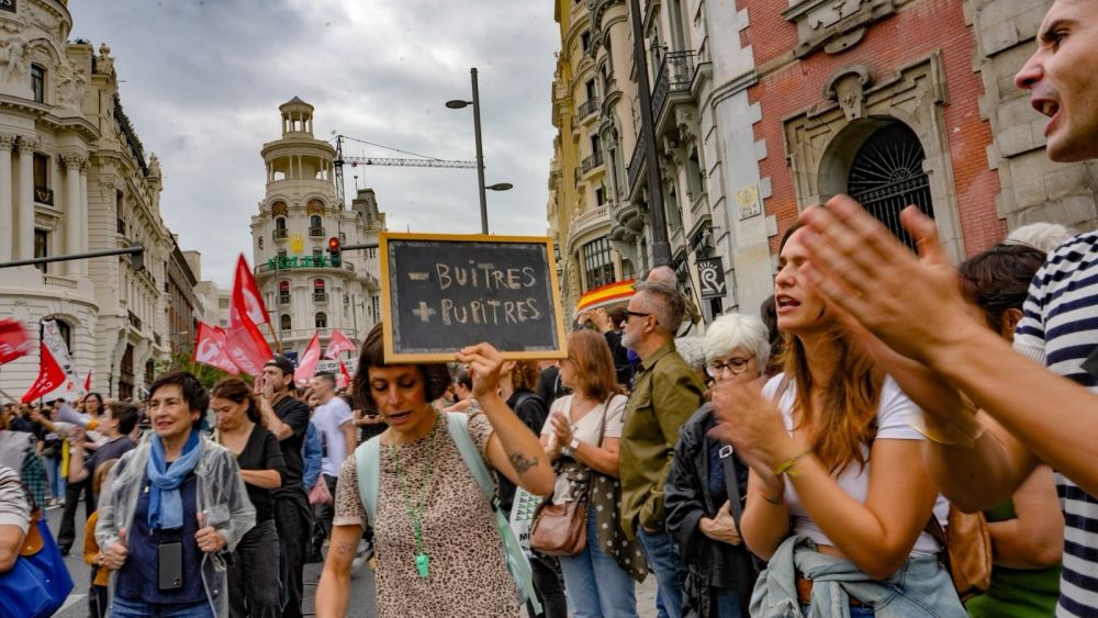 Manifestantes de vivienda, este sábado en Madrid, foto Agustín Millán Manifestantes de vivienda, este sábado en Madrid, foto Agustín Millán