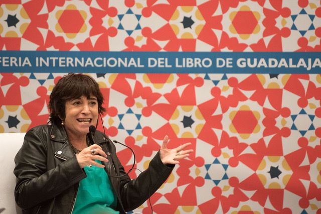 Rosa Montero pone a la sociedad actual ante el espejo