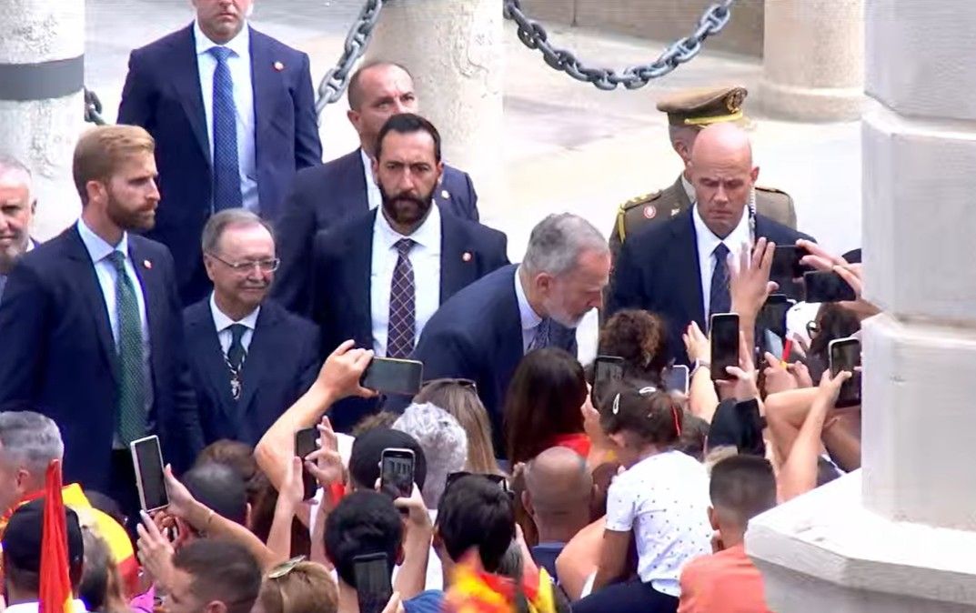 Vivas Felipe VI Ceuta