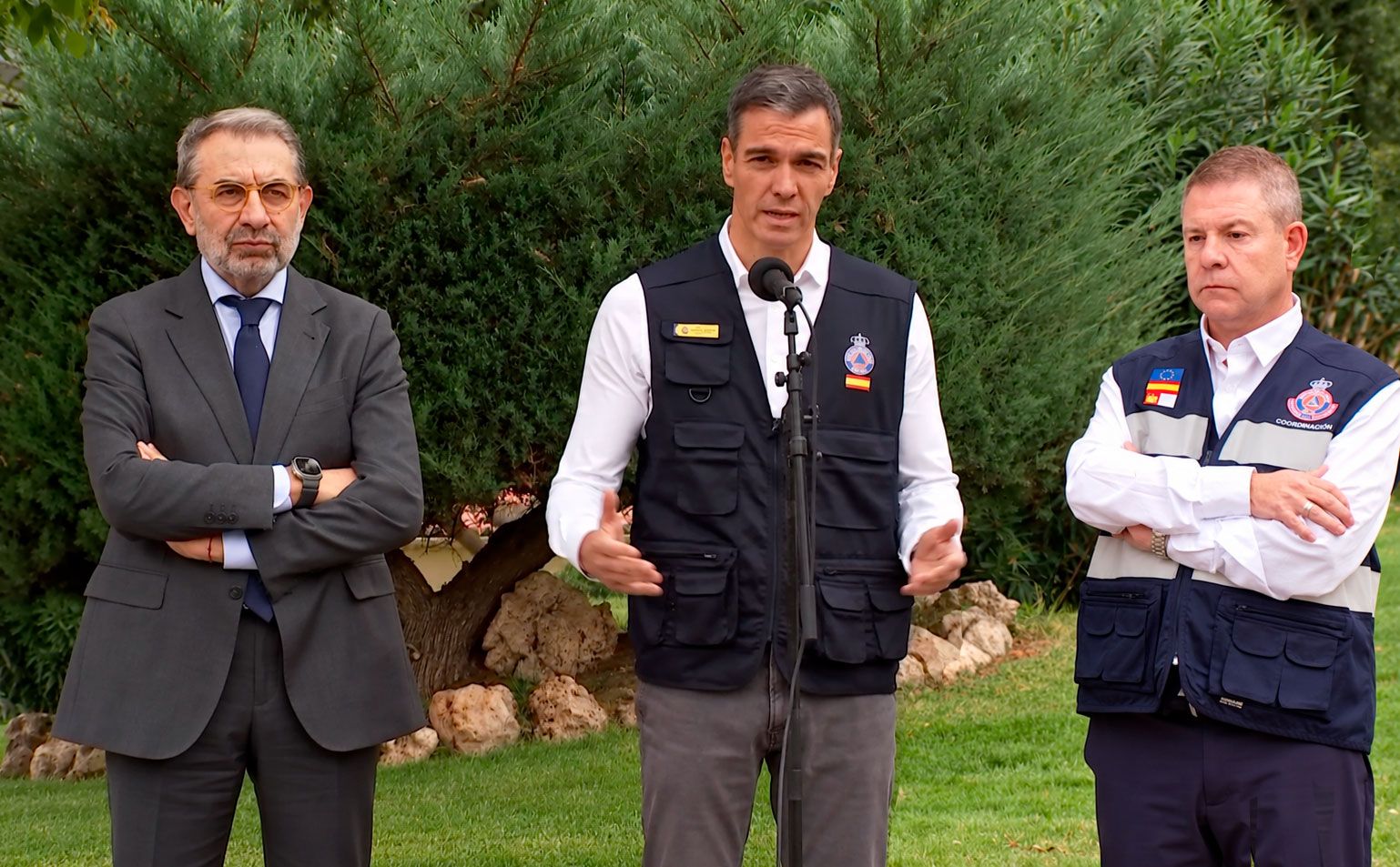 Emiliano García Page y Pedro Sánchez tras el accidente ferroviario de Toledo