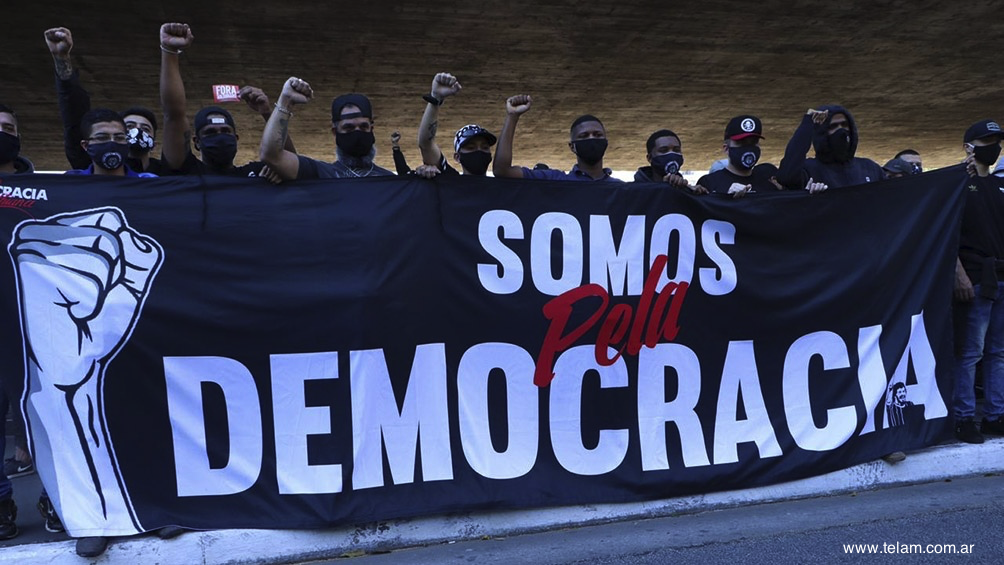 ANTIFASCISTAS BRASIL