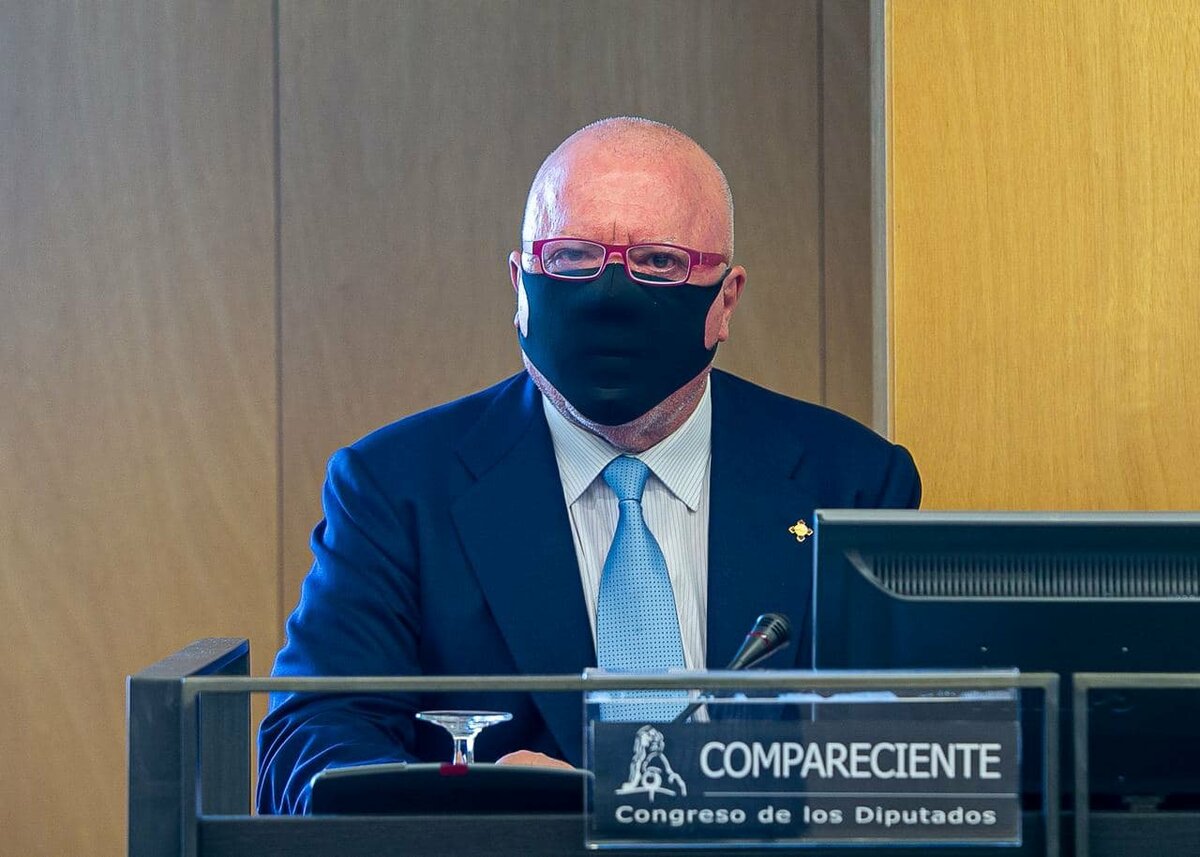 El comisario Villarejo habla sobre las cloacas del Estado en una imagen de archivo.