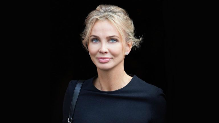 Corinna Larsen