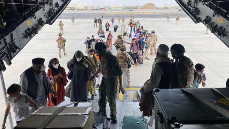 Joe Biden dijo que las dos últimas jornadas estarán dedicadas a evacuar las tropas y el personal estadounidenses