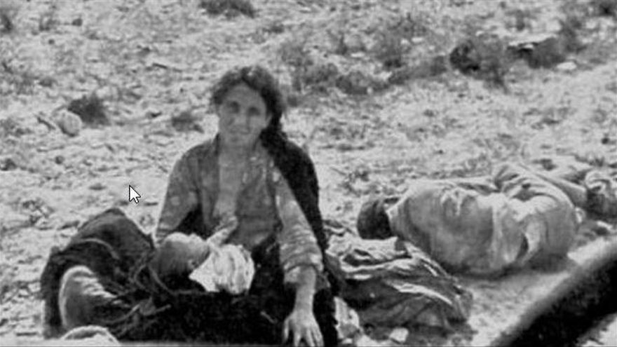 Civiles masacrados por los buques franquista como el crucero Baleares, en 'la desbandá'