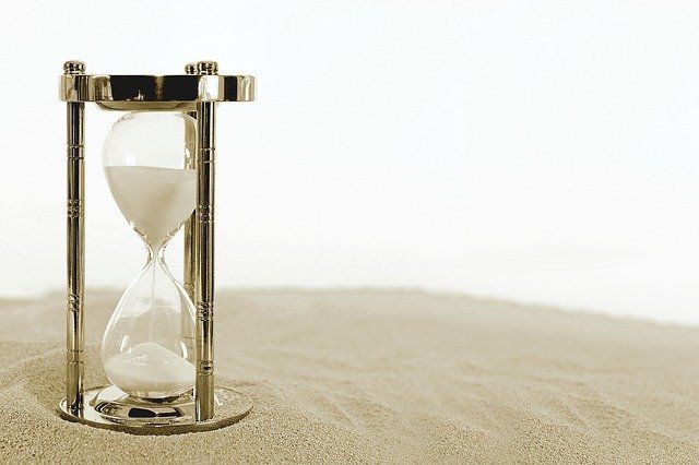 ¿Cuánto tiempo precisa una persona para empezar a echar de menos el tiempo que le falta?