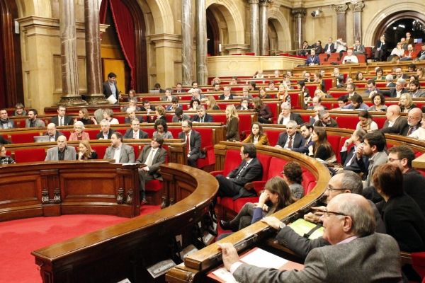 parlament.jpg