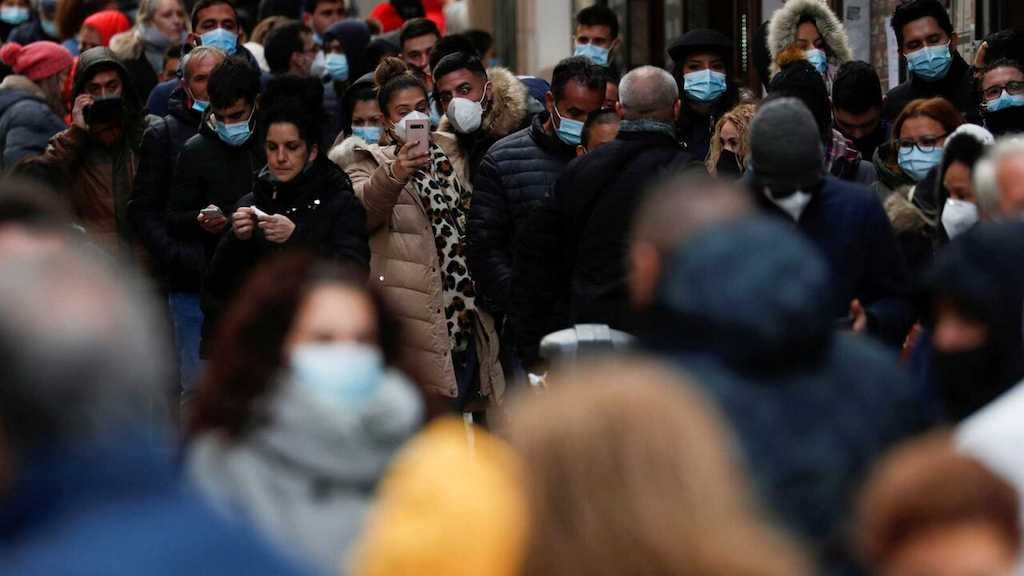 Abascal se opone a la mascarilla obligatoria en exteriores.