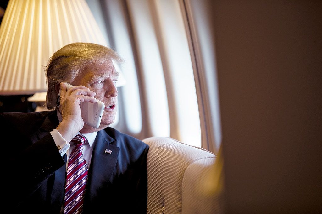 Trump solo va a donde hay dinero