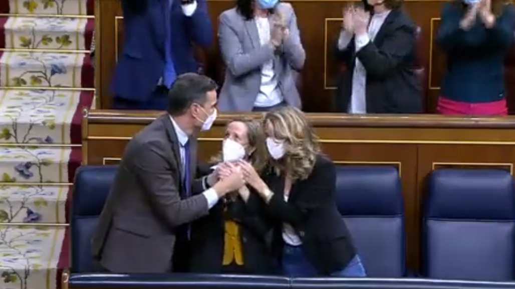 Sánchez, Calviño y Díaz celebran la aprobación de la Reforma Laboral