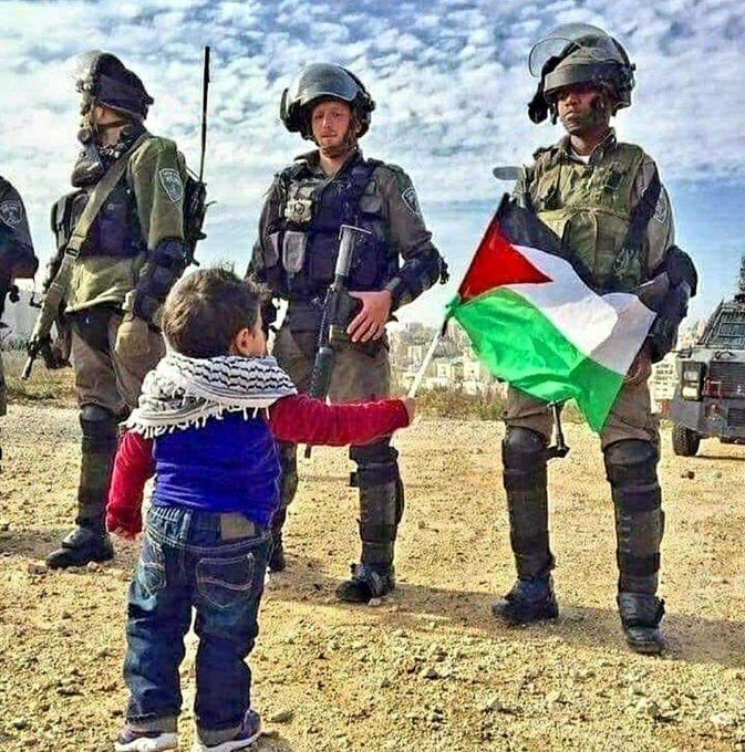 ¿Netanyahu dejó de cortar el césped en Gaza para poder luego arrasarla? PALESTINA