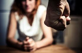 España registra 48 feminicidios en 2024: uno cada semana