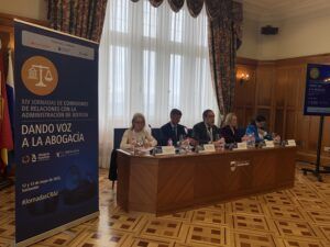 La Abogacía presenta un Código de Buenas Prácticas para mejorar la eficacia de la Administración de Justicia