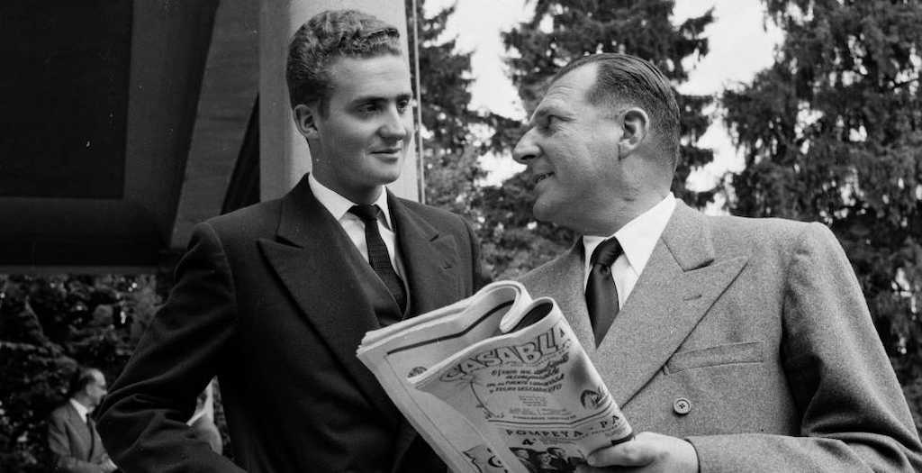 Juan Carlos y su padre don Juan en una imagen de archivo.