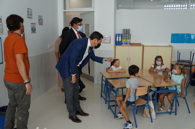 MORENO BONILLA INAUGURA CURSO ESCOLAR