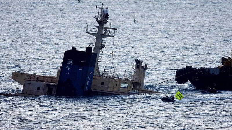 vertido-estrecho-gibralta