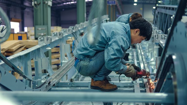 Tasa de paro baja al 11,21%: España marca récord histórico de empleo en verano