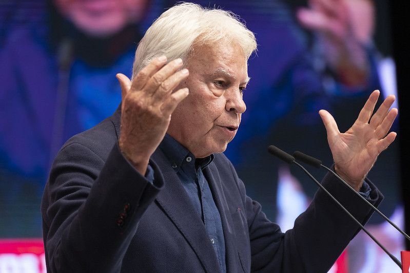 Felipe González
