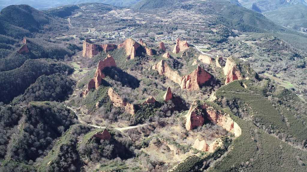 medulas_panoramica_aerea_autor_jl_pecharroman_labtel_instituto_historia_csic