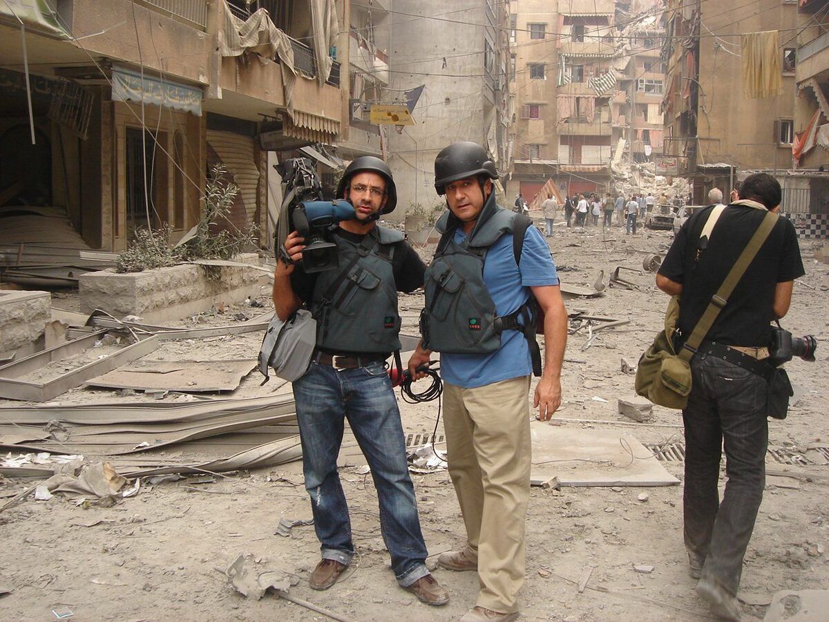 Intérprete profesional en situación en conflicto(1)