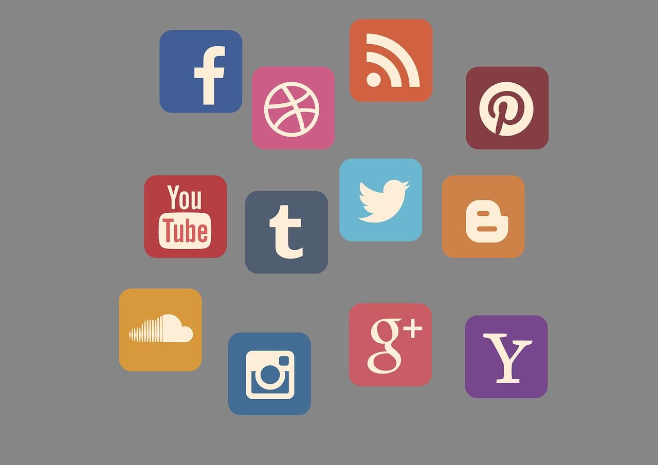 icon-set-1142000_1280.jpg