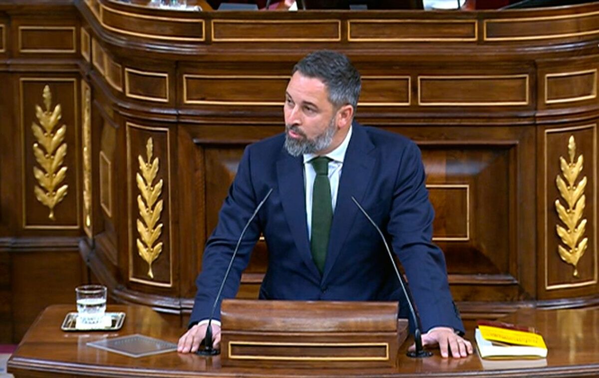 Vox agita el fantasma del golpismo con su discurso contra Sánchez