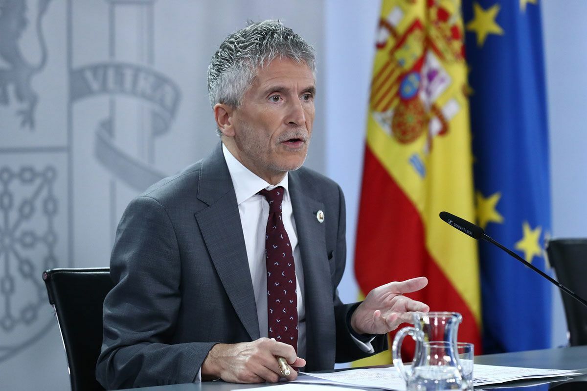El ministro de Interior "nunca sospechó de Ábalos" 