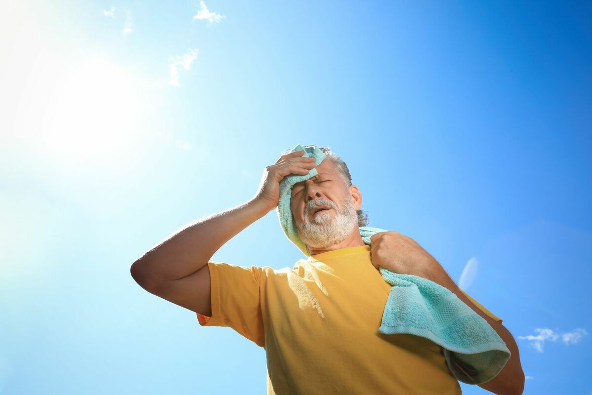 Advierten sobre los efectos de las olas de calor en los pacientes crónicos y piden extremar las precaucione
