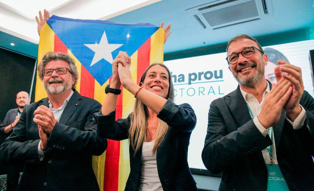 Junts. El pueblo soberano se queda sin los tres Decretos