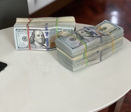 Dinero Pasta