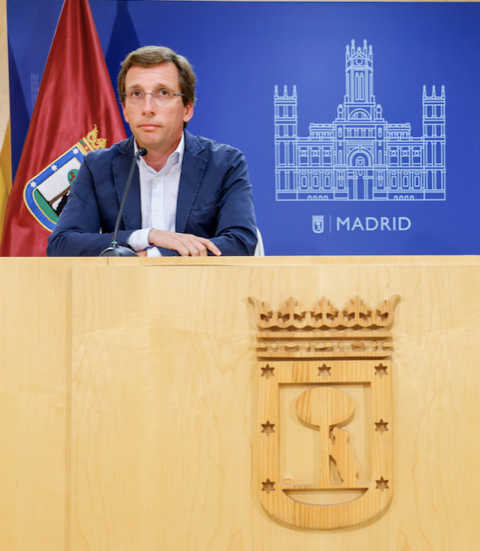 Martínez-Almeida