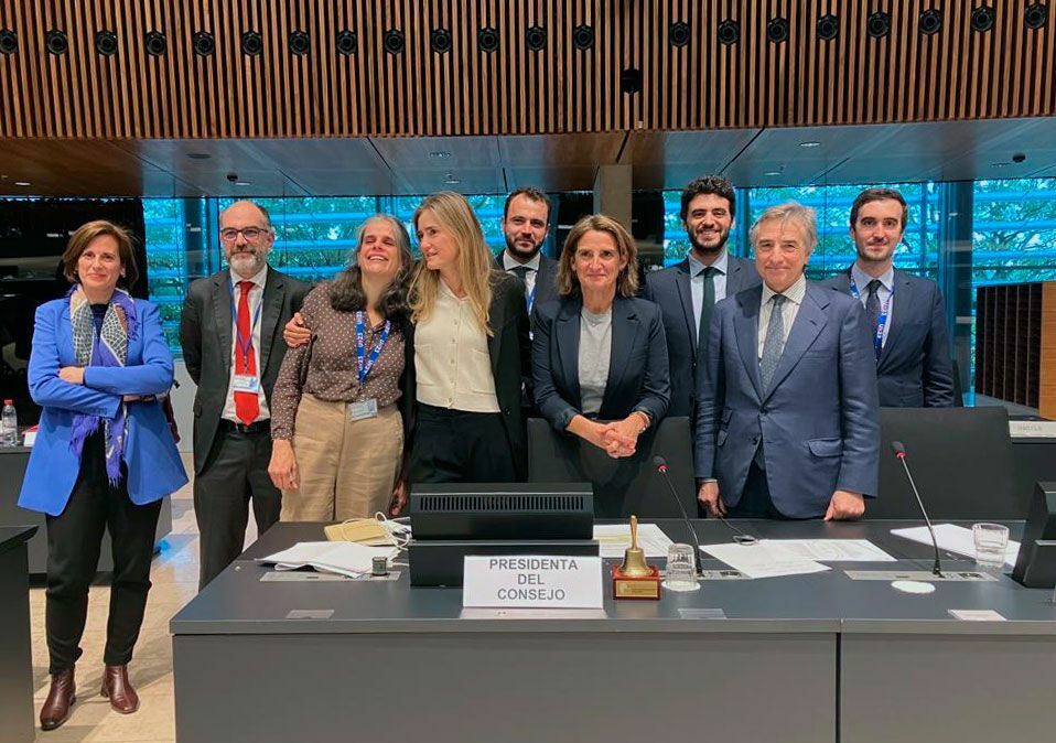 Teresa-Ribera-celebra-el-acuerdo-en-el-Consejo-de-Ministros-de-Energía--sobre-la-reforma-del-mercado-eléctrico